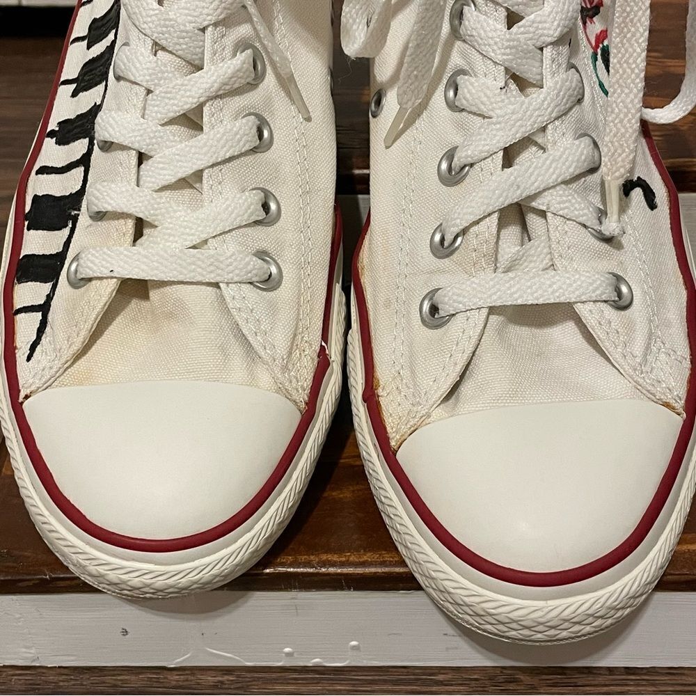 Converse Custom Painted Rose Music Piano Sneakers White Red Green Men 10 Wom 12 - Picture 11 of 14